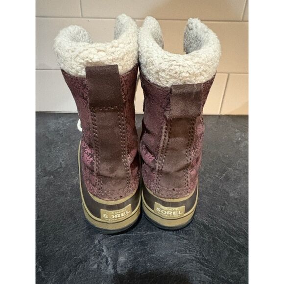 Sorel Floral Winter Boots - Picture 4 of 6